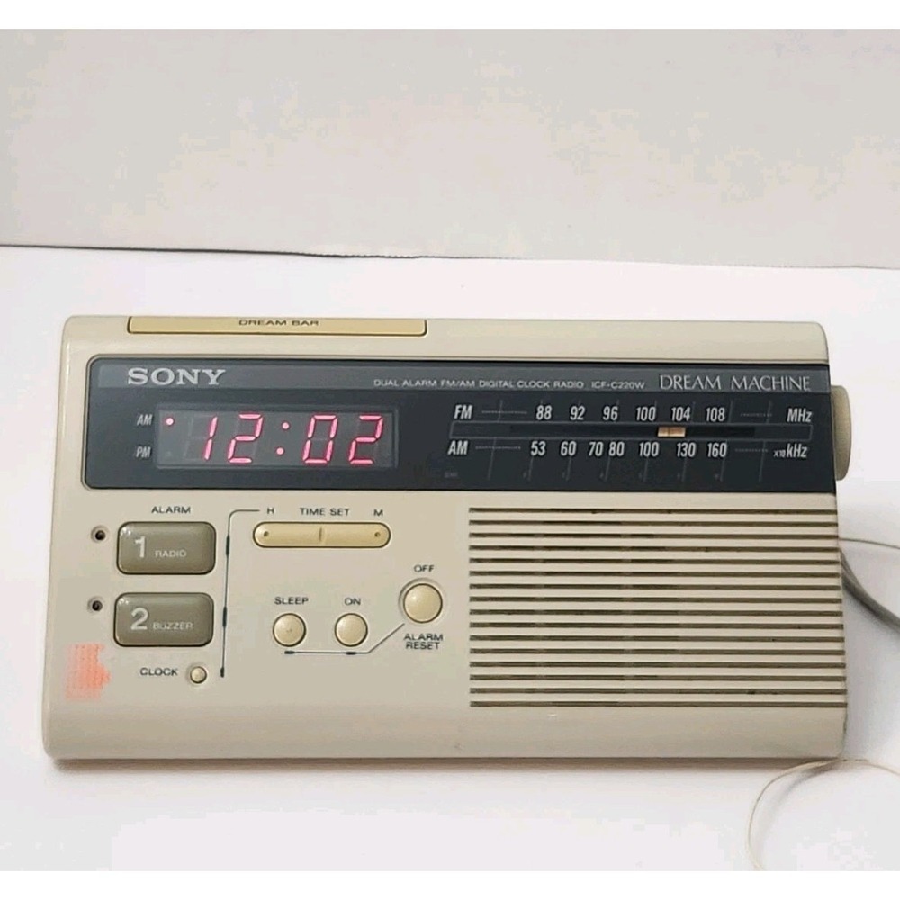 Vintage Sony Dream Machine Dual Alarm/FM/AM Clock Radio ICF-C220W Tested